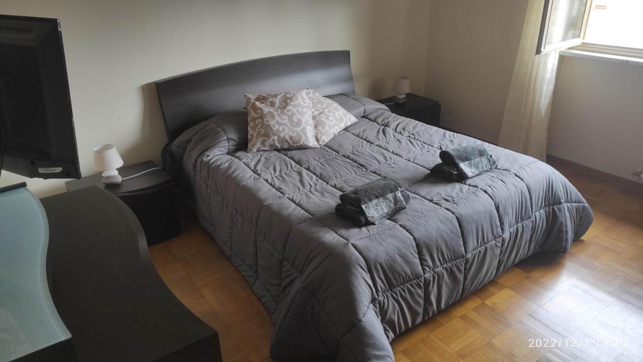 Appartamento In Zona Residenziale Surdo Exterior foto